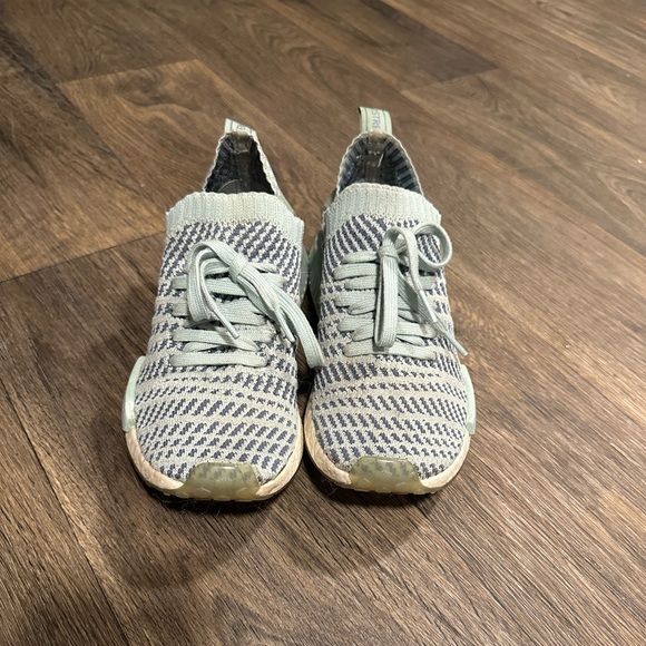 Adidas NMD_R1 Primeknit Ash Green - Picture 3 of 5